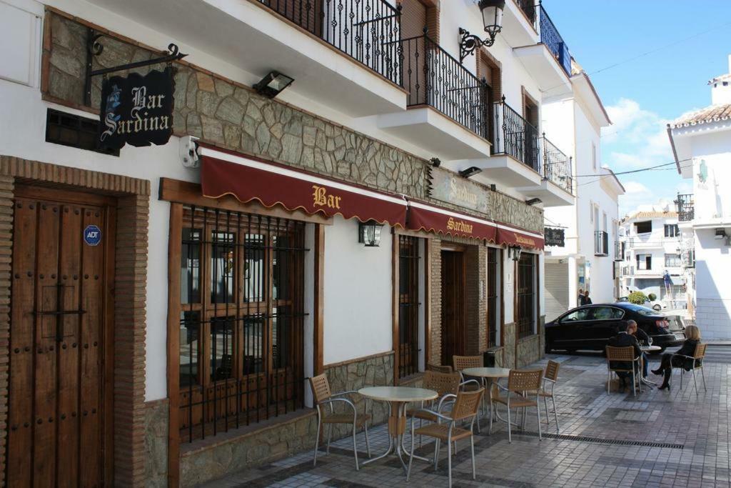 Calle Montecillo Villa *
